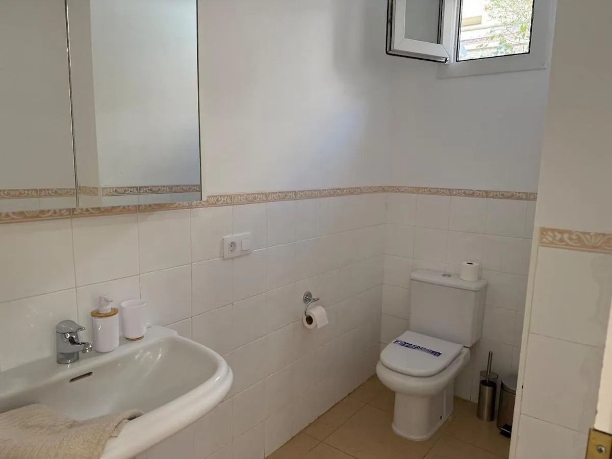 Apartment Dodomi アデヘ